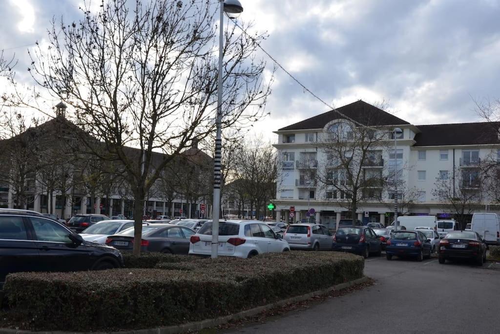 Hsh France Location Disney Land Paris - Suite Nicolas - Appartement De Charme Bussy-Saint-Georges Exterior photo