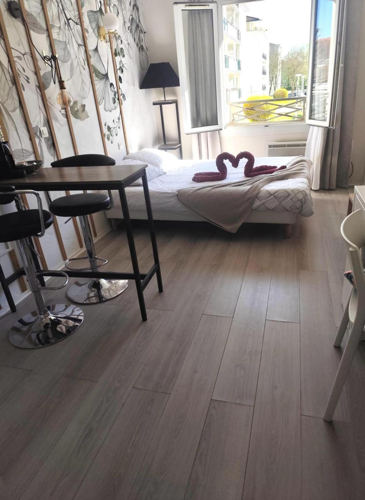 Hsh France Location Disney Land Paris - Suite Nicolas - Appartement De Charme Bussy-Saint-Georges Exterior photo